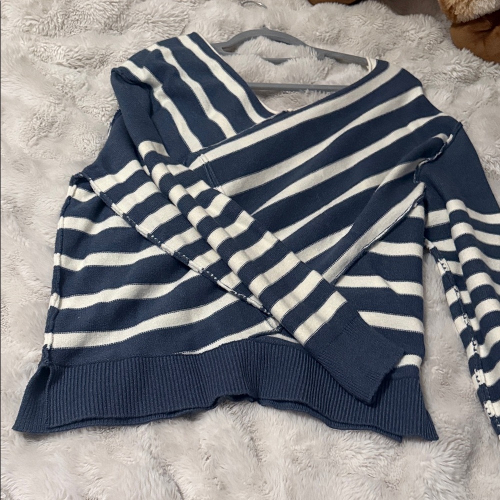 BKE Blue and White Striped V-Neck Sweater - Picture 6 of 6